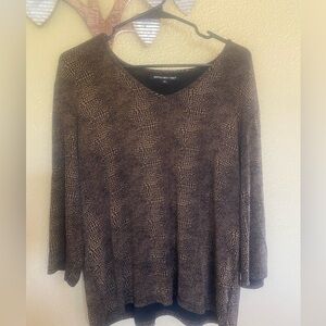 Women's V-Neck blouse  - Black and Brown size 1X